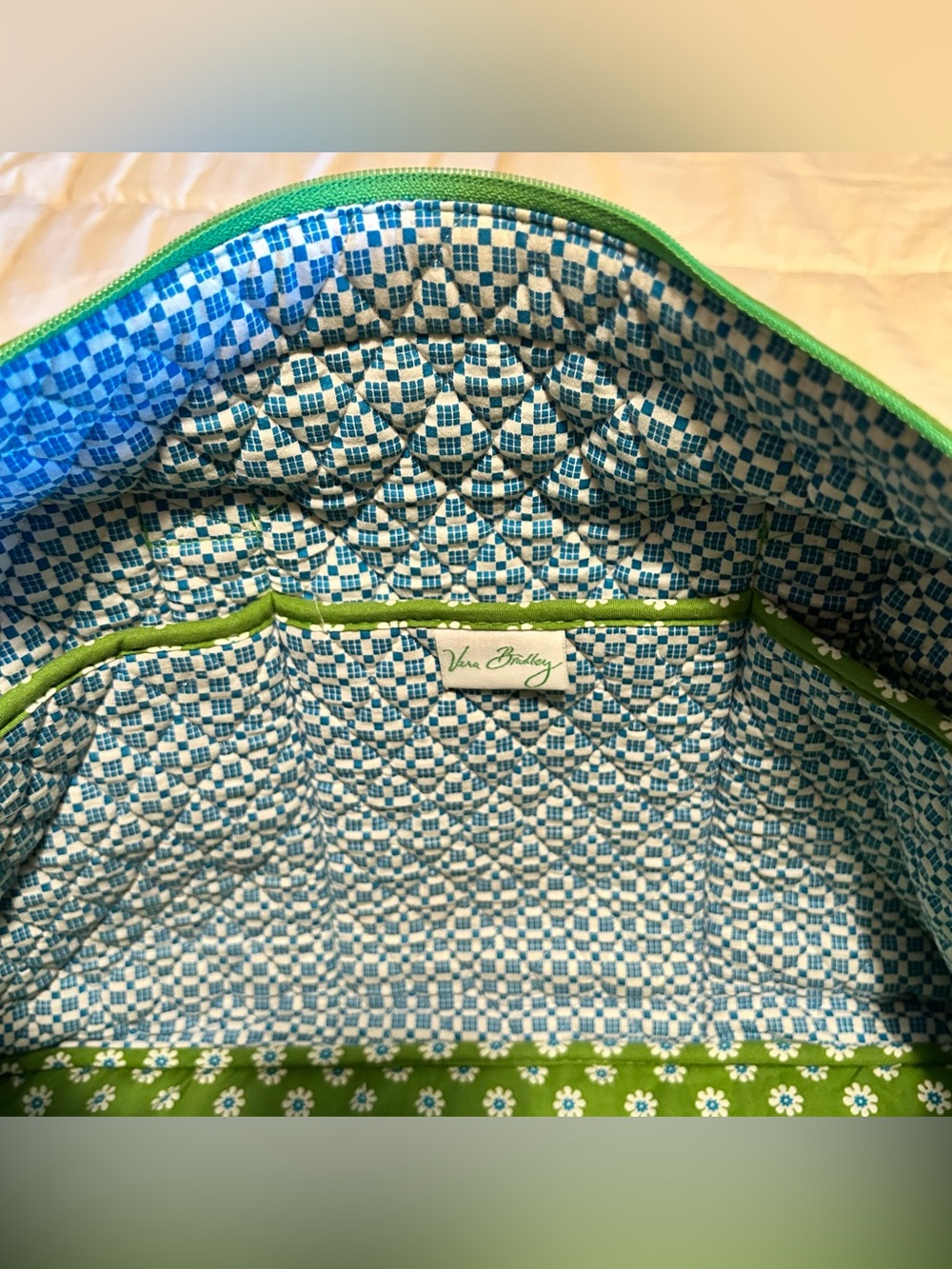 Vera Bradley retired vintage weekender travel bag - Picture 12 of 15